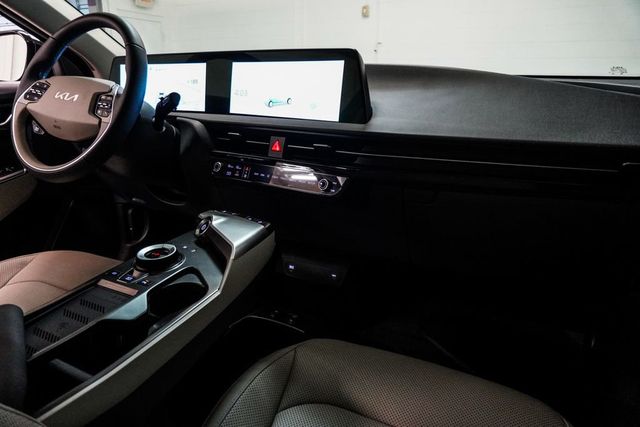 2024 Kia EV6 Wind RWD - 23010819 - 11