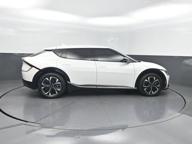 2024 Kia EV6 Wind RWD - 23062533 - 31