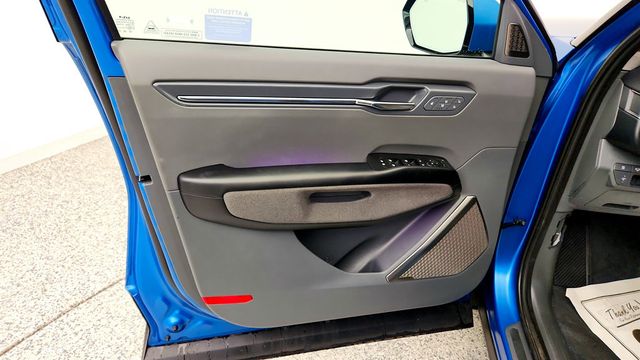2024 Kia EV9  AWD w/ Towing Pkg  - 23037906 - 10