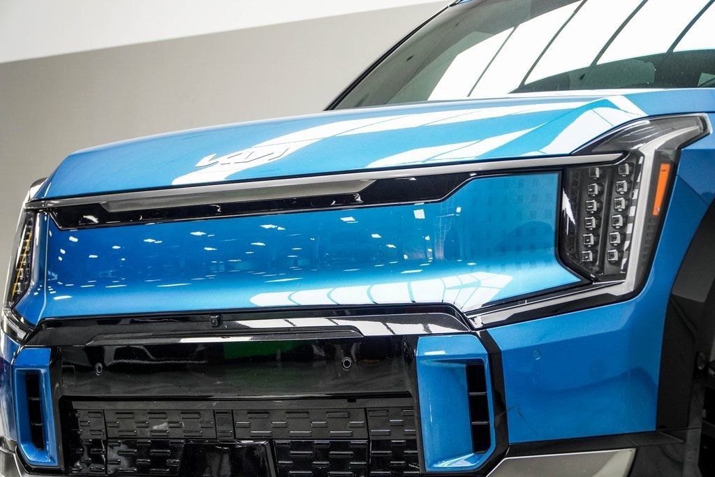 2024 Kia EV9 GT-Line AWD photo 2