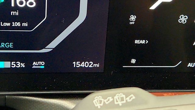 2024 Kia EV9 GT-Line AWD w/ 2nd Row Relaxation Package - 23024712 - 15