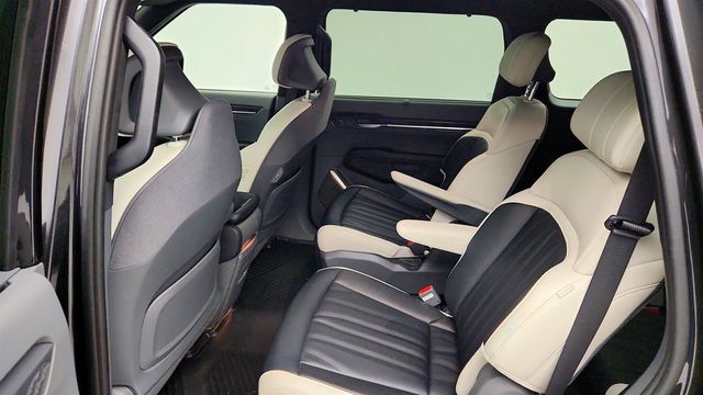 2024 Kia EV9 GT-Line AWD w/ 2nd Row Relaxation Package - 23024712 - 20