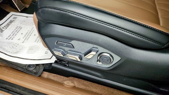 2024 Kia EV9 GT-Line AWD w/ GTL 2nd Row VIP Relaxation Pkg & Two-Tone Seats - 23007701 - 11