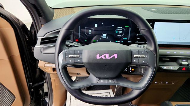 2024 Kia EV9 GT-Line AWD w/ GTL 2nd Row VIP Relaxation Pkg & Two-Tone Seats - 23007701 - 13