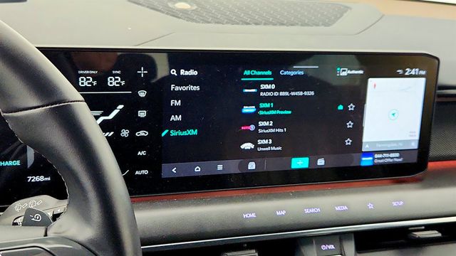 2024 Kia EV9 GT-Line AWD w/ GTL 2nd Row VIP Relaxation Pkg & Two-Tone Seats - 23007701 - 18