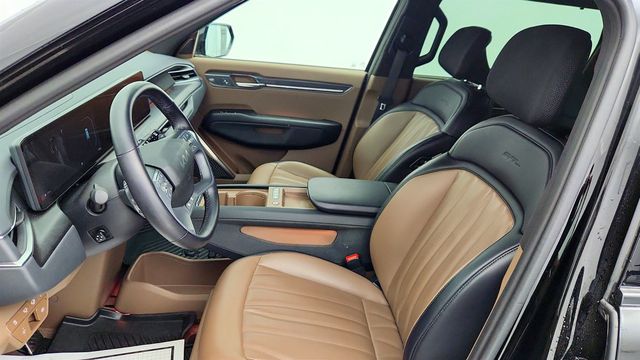 2024 Kia EV9 GT-Line AWD w/ GTL 2nd Row VIP Relaxation Pkg & Two-Tone Seats - 23007701 - 19