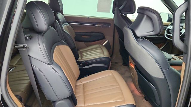 2024 Kia EV9 GT-Line AWD w/ GTL 2nd Row VIP Relaxation Pkg & Two-Tone Seats - 23007701 - 23