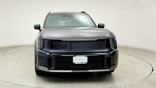 2024 Kia EV9 GT-Line AWD w/ Relaxation Package & Brown/Black Interior - 23039495 - 1