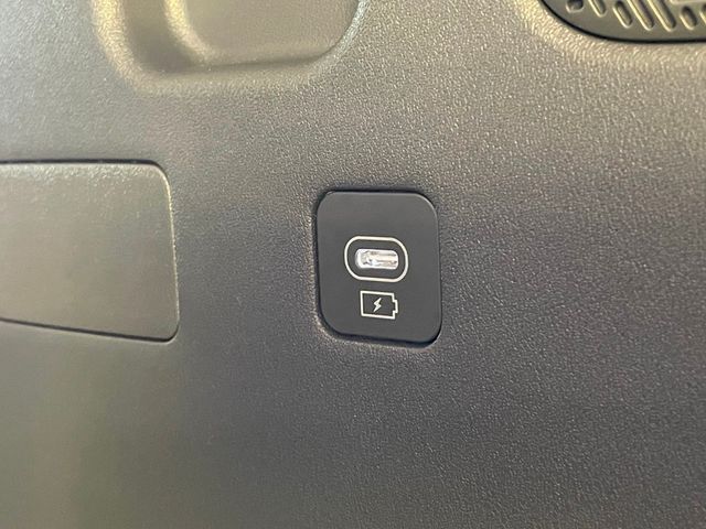 2024 Kia EV9 Land AWD - 22931703 - 37