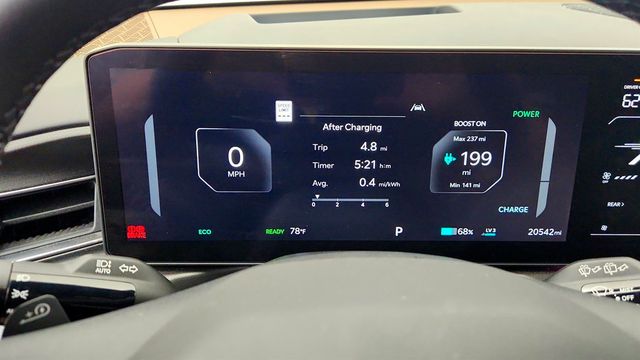 2024 Kia EV9 Land AWD w/ Brown/Black Interior - 23063211 - 14