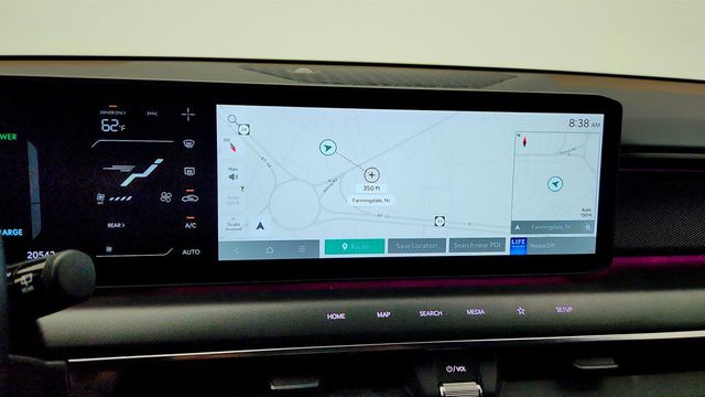 2024 Kia EV9 Land AWD w/ Brown/Black Interior - 23063211 - 17