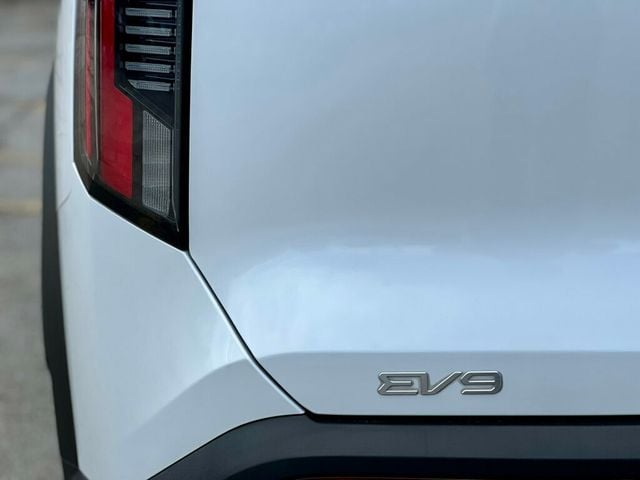 2024 Kia EV9 LIGHT - 23018015 - 9