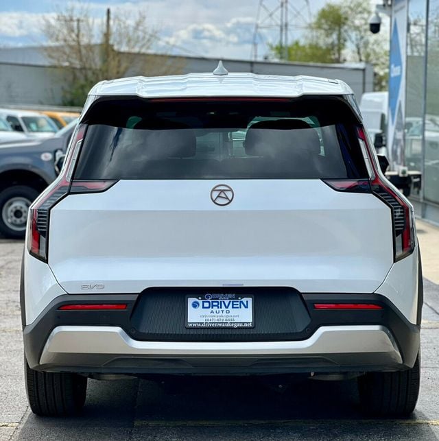 2024 Kia EV9 LIGHT - 23018015 - 36