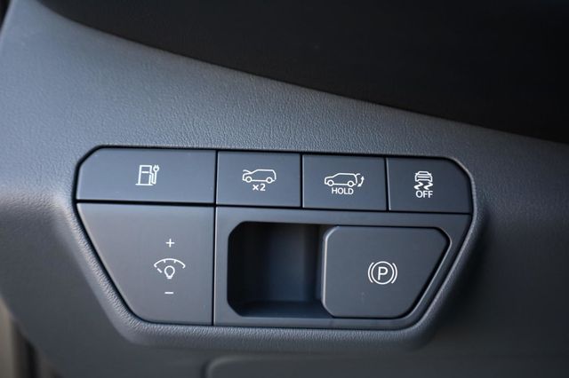 2024 Kia EV9 Light Long Range - 23020783 - 38