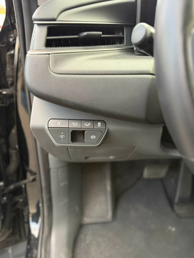 2024 Kia EV9 Light Short Range RWD - 22977522 - 18