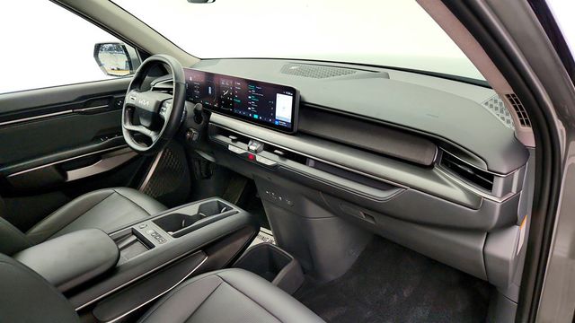 2024 Kia EV9 Light Short Range w/ 3rd Row Seating & Panoramic Digital Display - 22998001 - 22