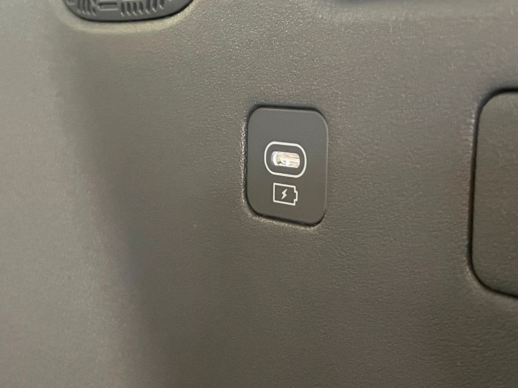 2024 Kia EV9 Wind AWD - 22926444 - 28