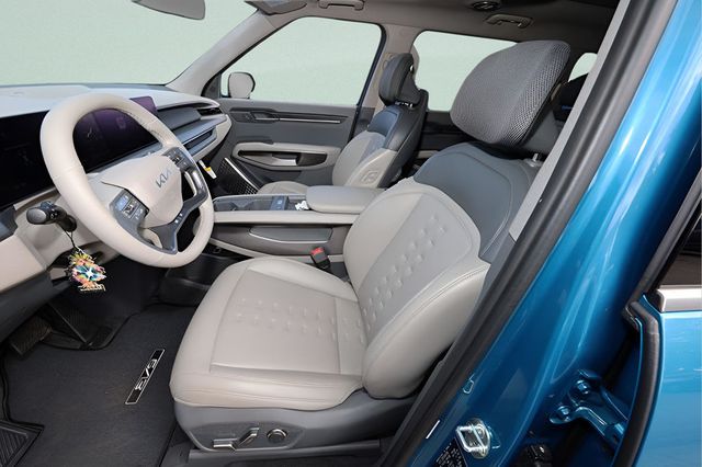 2024 KIA EV9 Wind AWD - 22975723 - 10
