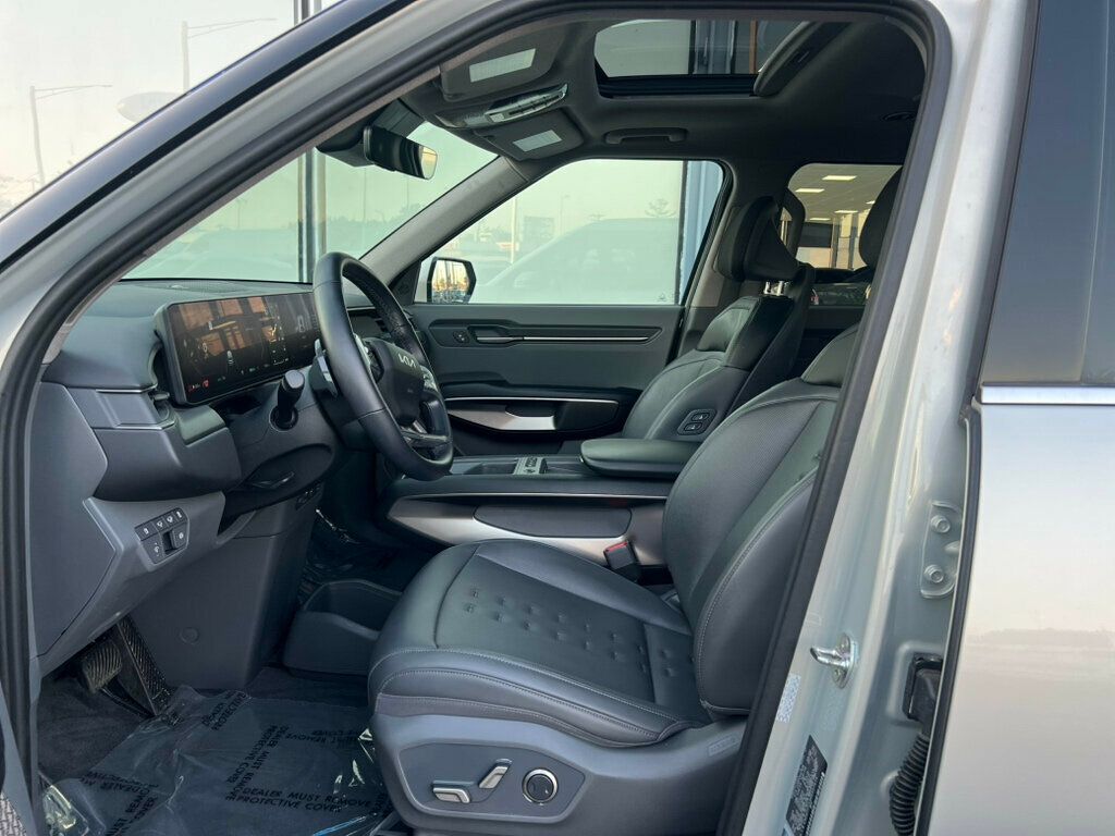2024 Kia EV9 Wind AWD photo 7