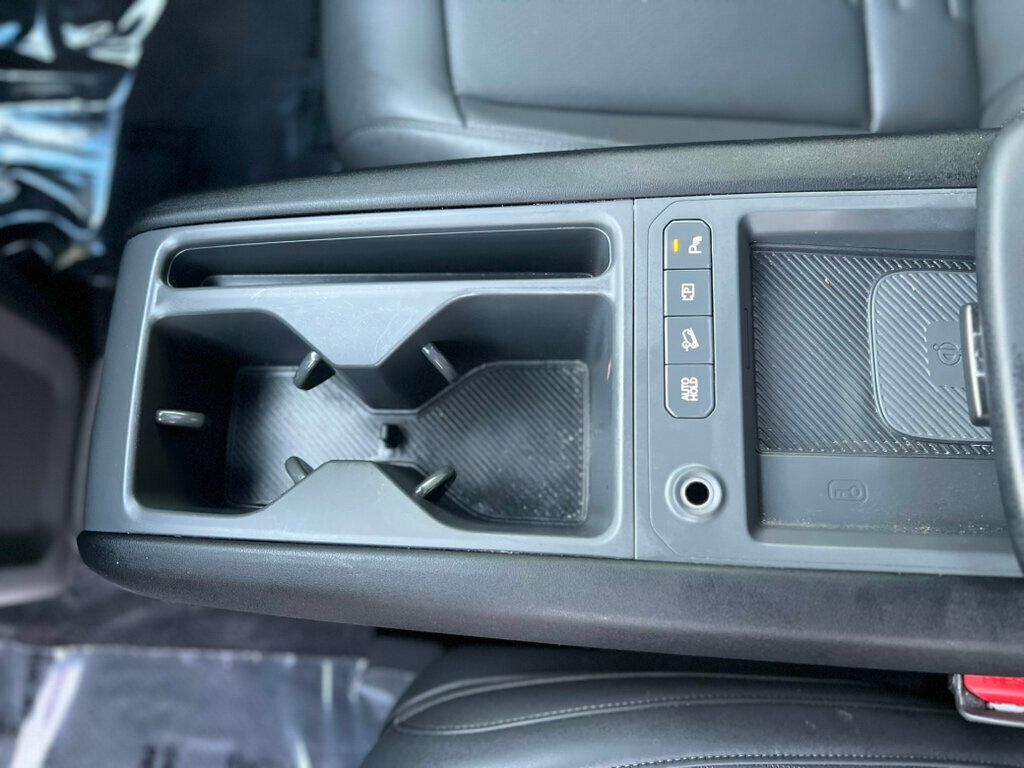 2024 Kia EV9 Wind AWD photo 14