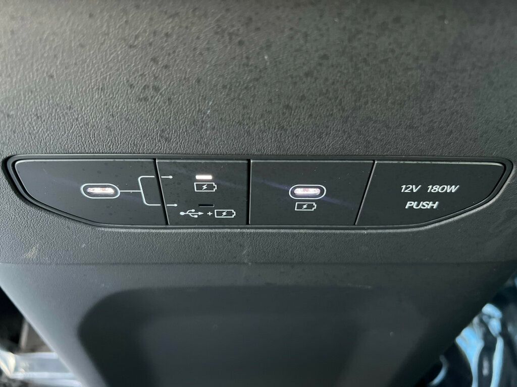 2024 Kia EV9 Wind AWD photo 21