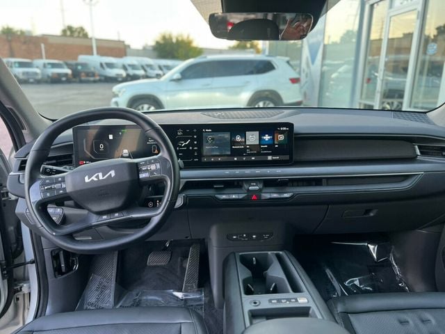 2024 Kia EV9 Wind AWD - 22925713 - 34