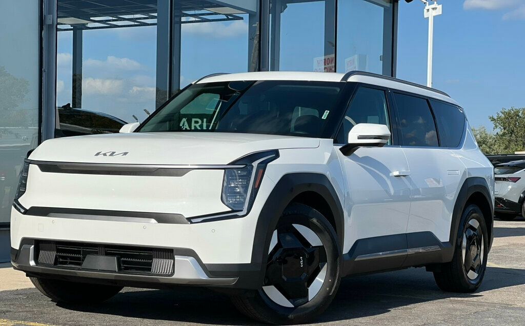 2024 Kia EV9 Wind AWD - 22925714 - 0