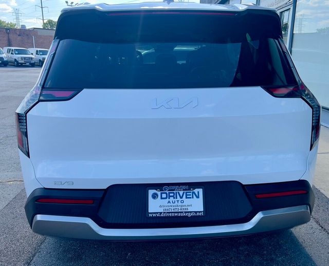 2024 Kia EV9 Wind AWD - 22925714 - 37