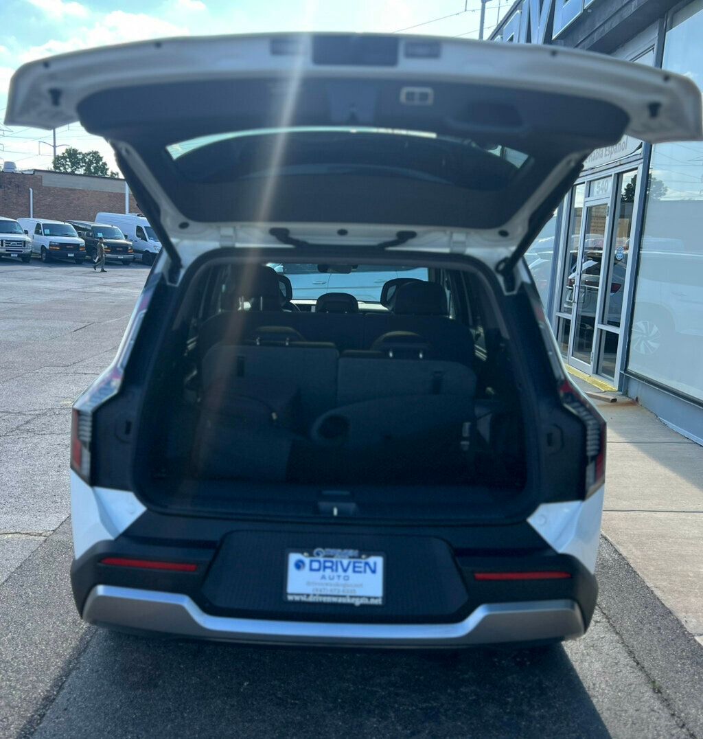 2024 Kia EV9 Wind AWD - 22925714 - 39
