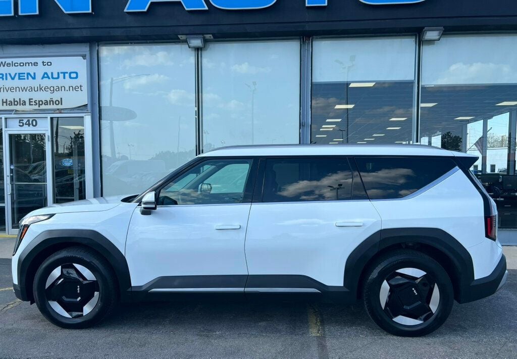 2024 Kia EV9 Wind AWD - 22925714 - 50