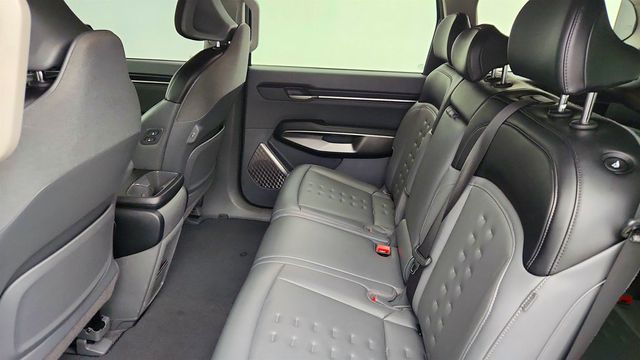 2024 Kia EV9 Wind AWD w/ Triple-Screen Cockpit & Heated Seats - 22993604 - 20