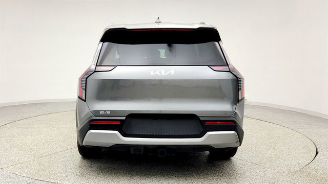 2024 Kia EV9 Wind AWD w/ Triple-Screen Cockpit & Heated Seats - 22993604 - 5