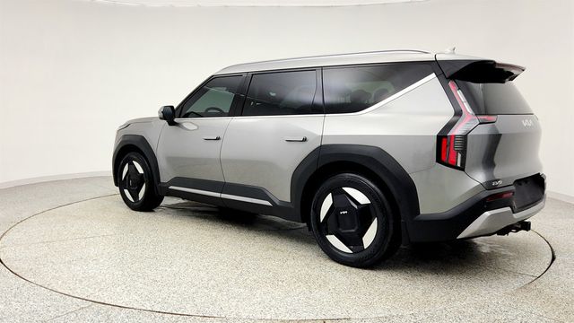 2024 Kia EV9 Wind AWD w/ Triple-Screen Cockpit & Heated Seats - 22993604 - 6