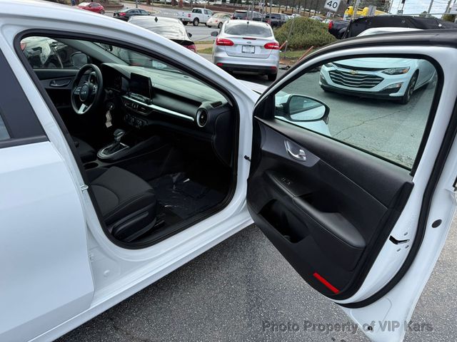 2024 Kia Forte  - 22971392 - 11