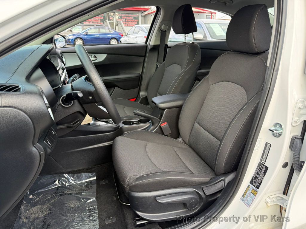 2024 Kia Forte  - 22971392 - 15