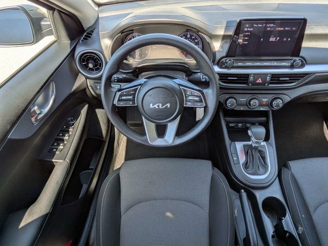 2024 Kia Forte  - 23082511 - 14