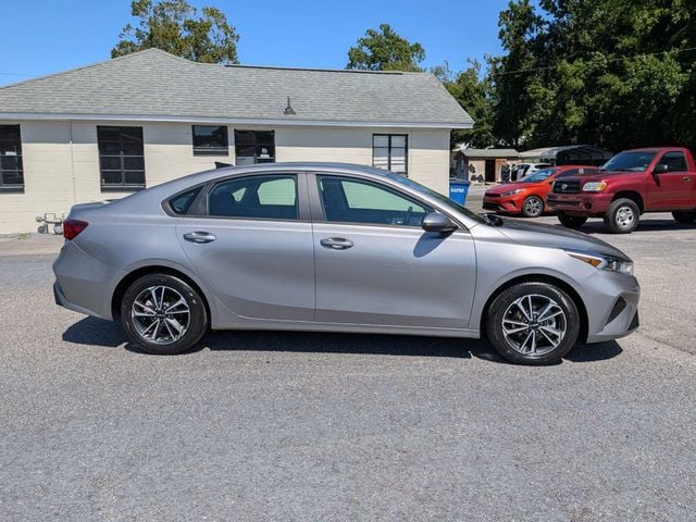 2024 Kia Forte  - 23082511 - 2