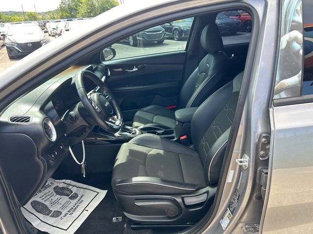 2024 Kia Forte GT-LINE - 23056473 - 7