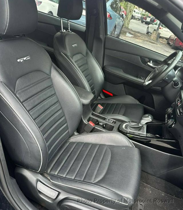 2024 Kia Forte GT-Line IVT - 23052616 - 11