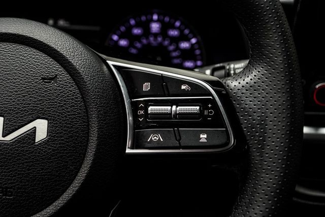 2024 Kia Forte GT-Line IVT - 22968593 - 25