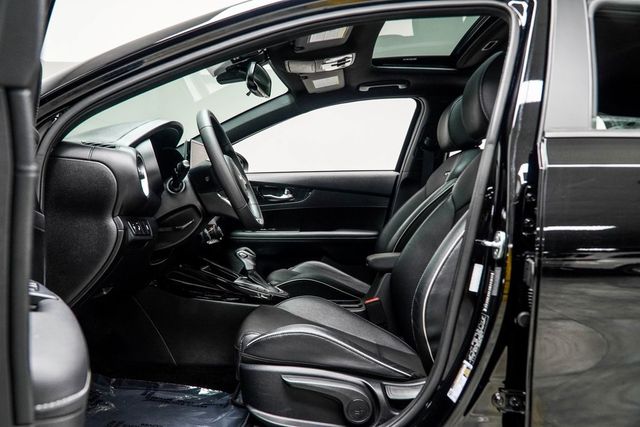 2024 Kia Forte GT-Line IVT - 22968593 - 33