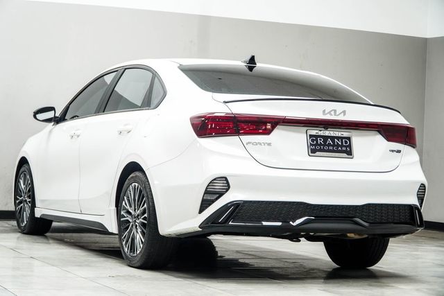 2024 Kia Forte GT-Line IVT - 23028549 - 9