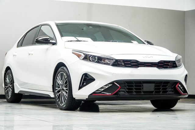 2024 Kia Forte GT-Line IVT - 23028549 - 3