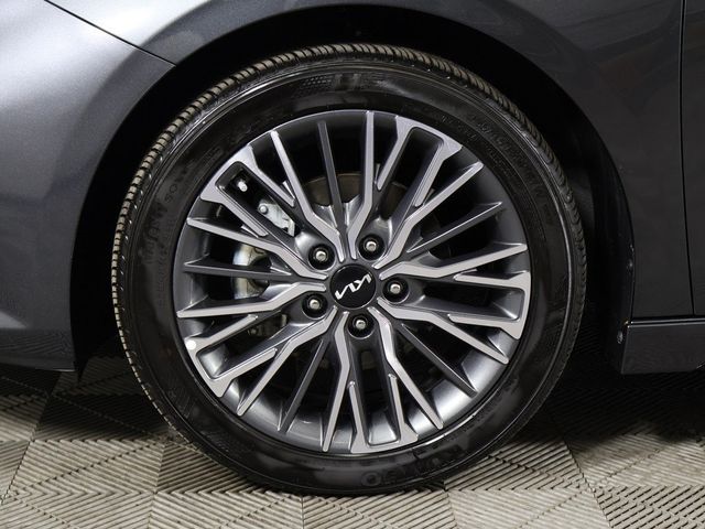 2024 Kia Forte GT-Line IVT - 22953680 - 19