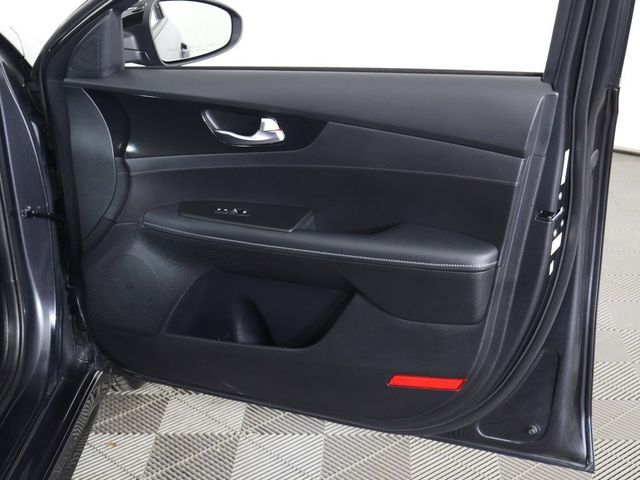 2024 Kia Forte GT-Line IVT - 22953680 - 21