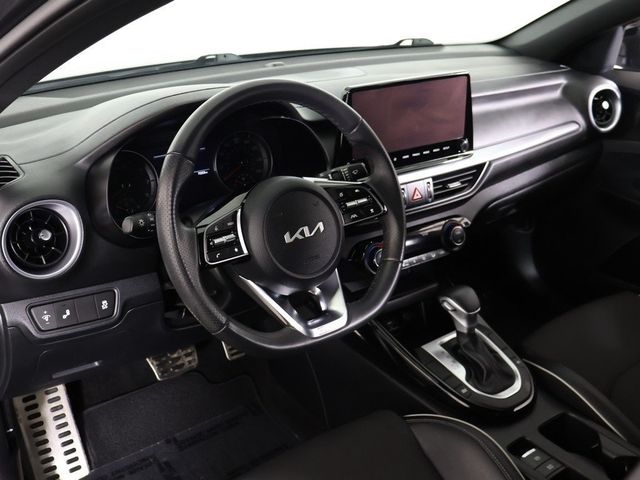 2024 Kia Forte GT-Line IVT - 22953680 - 24