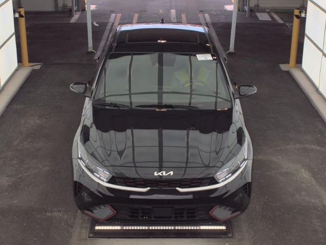 2024 Kia Forte GT-Line IVT - 23010187 - 2