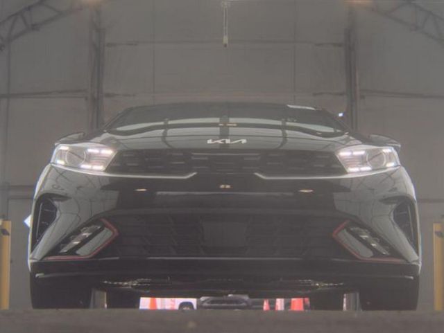 2024 Kia Forte GT-Line IVT - 23010187 - 3