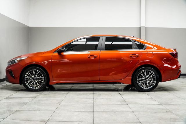 2024 Kia Forte GT-Line IVT - 22961471 - 8