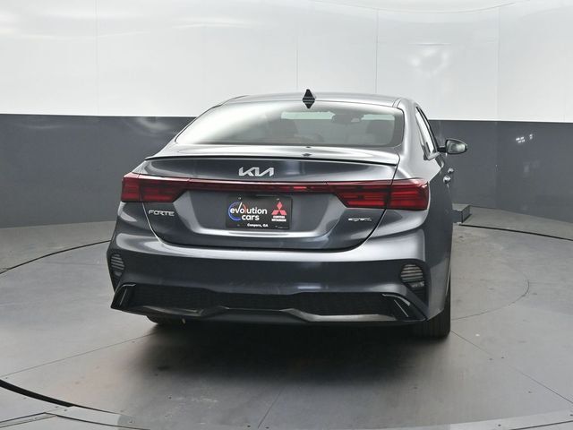 2024 Kia Forte GT-Line IVT - 22982165 - 29